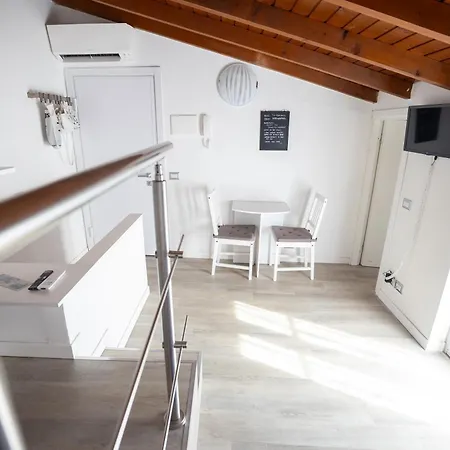 Duplex San Fedele Όπως